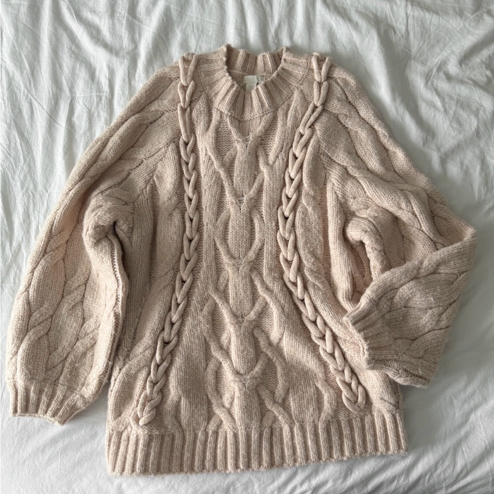 H&M Cream Cable Knit Sweater
